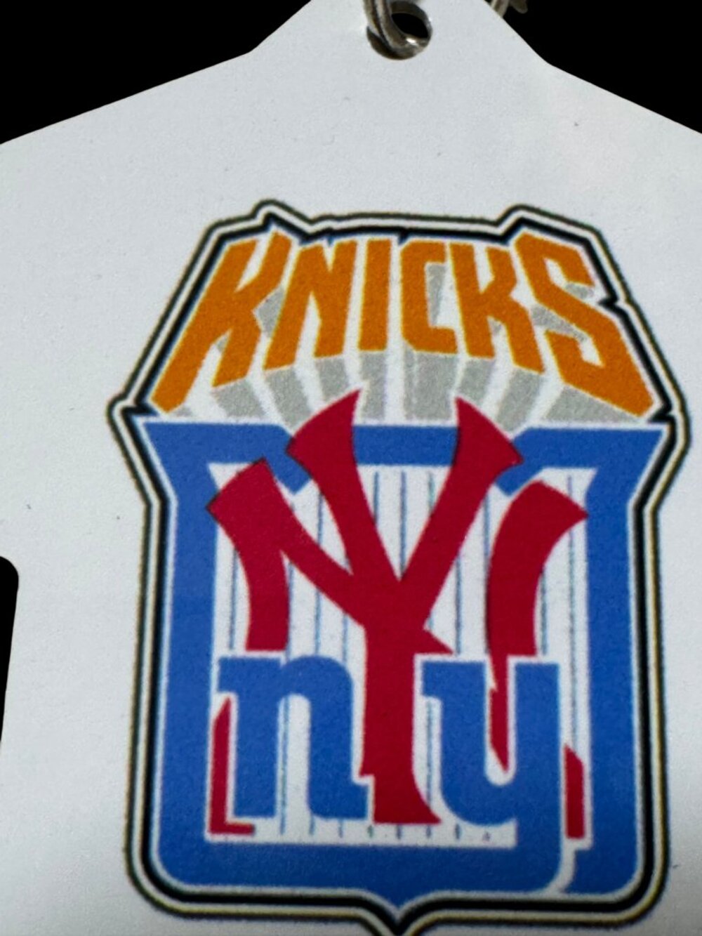 New York Knicks NYC Logo Jersey-Shaped Metal Keychain with Tassel, Sports Fan
